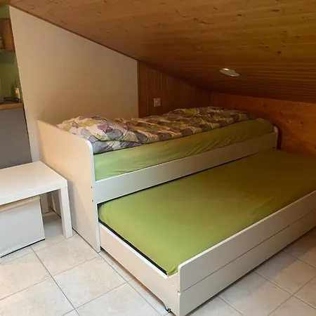 Studio Place Du Village - 2 A 4 Personnes - Dont 2 Enfants Si 4 Personnes Anzère